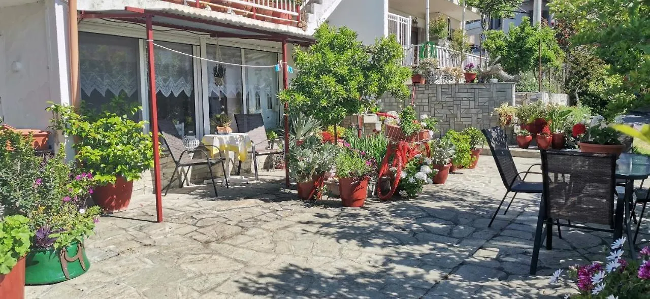 Katy'S House Center Apartment Neos Marmaras Greece