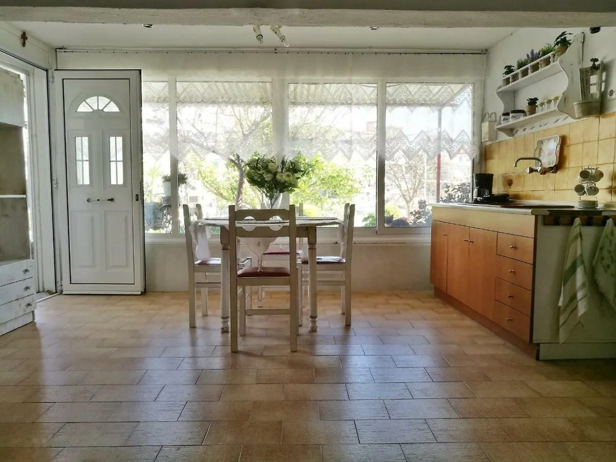 Katy'S House Center Apartment Neos Marmaras 0*,  Greece